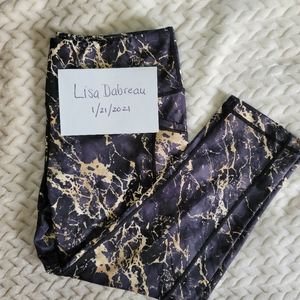 CVG Gold Marble Capris Size Lg